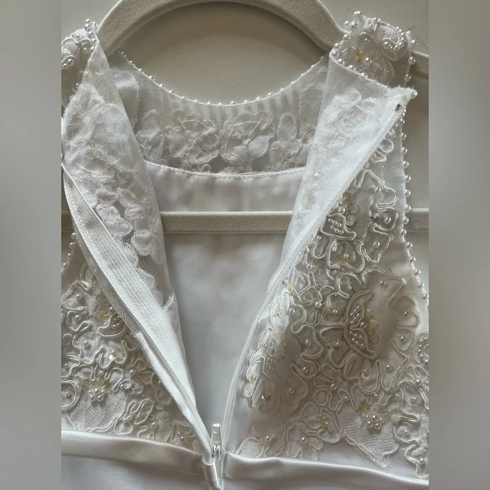 David's Bridal Flower Girl's sleeveless Dress 5 layers of tulle/skirt Wedding 3T - Picture 5 of 7